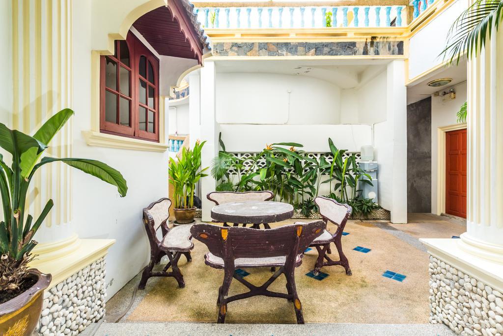 Eriksson Guesthouse Patong Exterior foto
