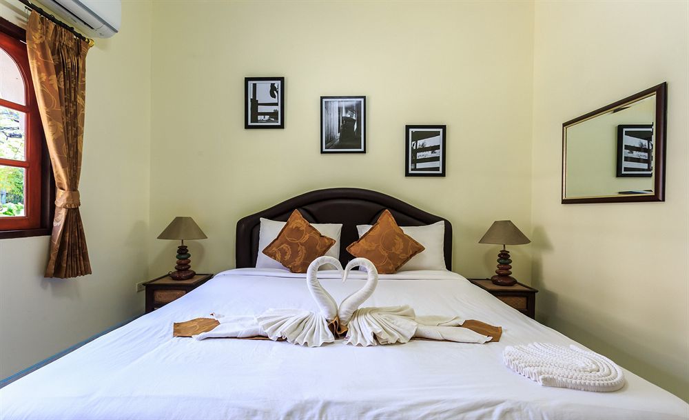 Eriksson Guesthouse Patong Exterior foto