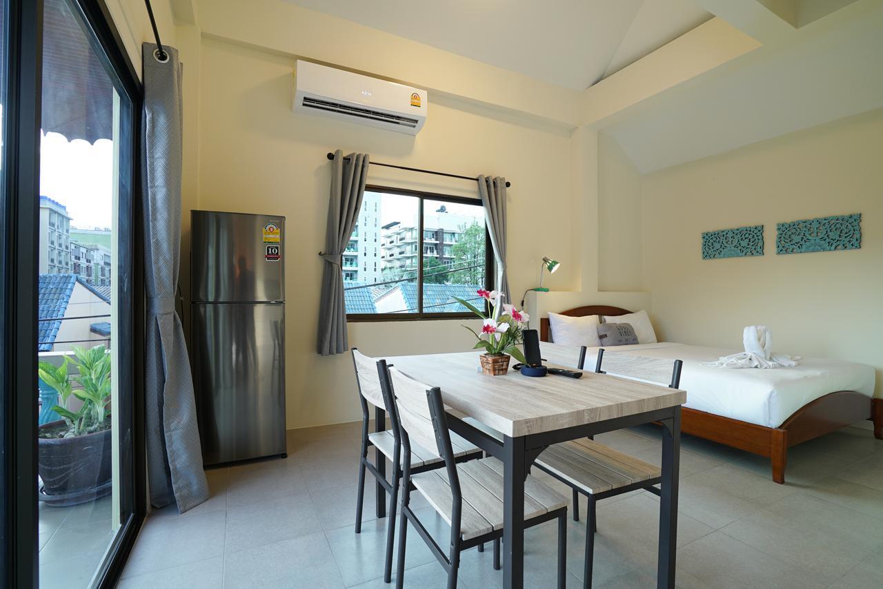 Eriksson Guesthouse Patong Quarto foto