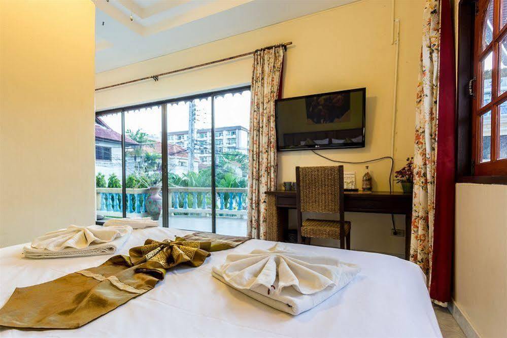 Eriksson Guesthouse Patong Exterior foto